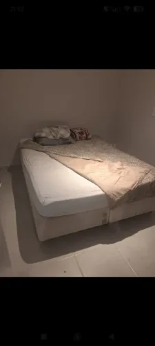 Vendo cama de casal