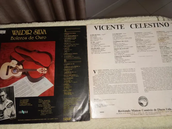 02 Discos vinil Vicente Celestino e Waldir Silva