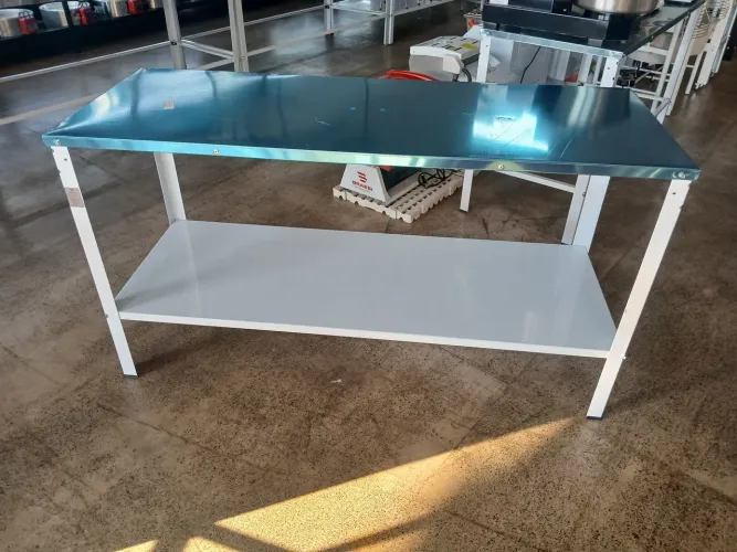 Mesa inox Braesi 160x60 com Paneleiro 