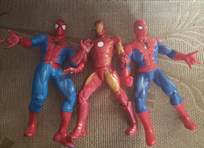 Bonecos marvel original
