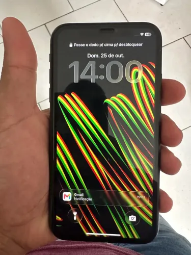 IPhone 11 em excelente estado