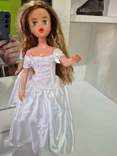 Boneca Suzy Noiva década de 80