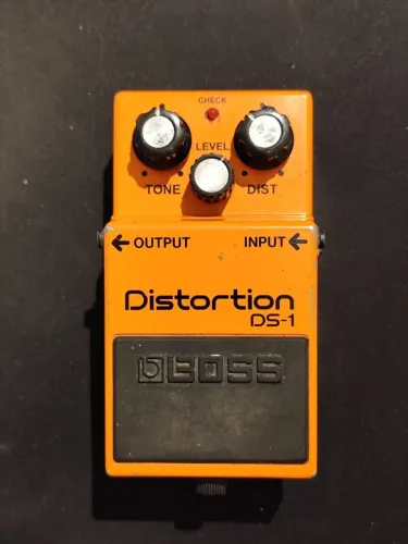 BOSS DS-1 DISTORTION - ORIGINAL