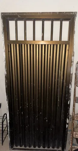 Portão alumínio bronze