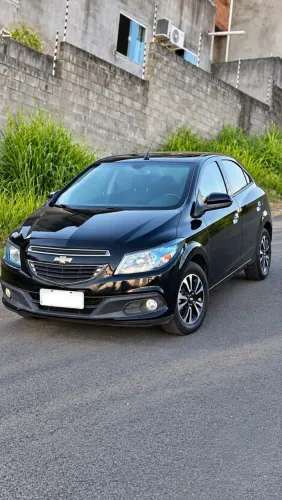 Chevrolet Onix Hatch LTZ 1.4 8V Flex Power Aut. 4P 2015