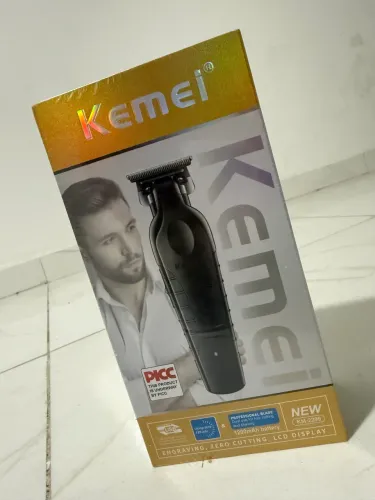 Aparelho aparador de barba e cabelo LACRADO