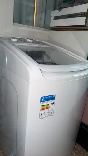 Máquina de lavar roupas(Electrolux)