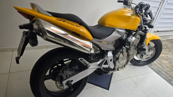 HORNET CARBURADA