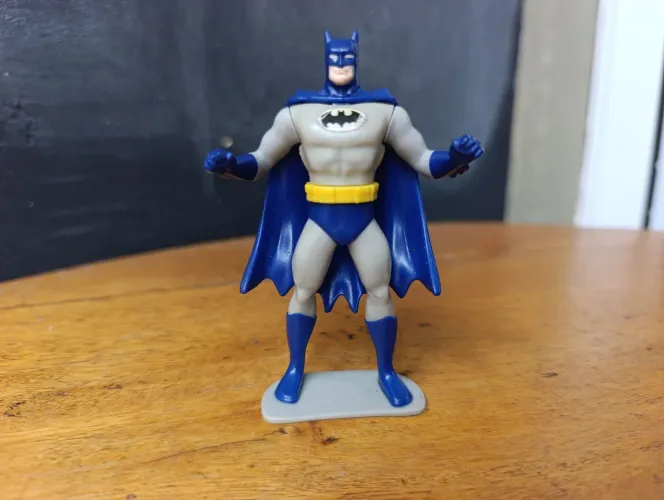 BATMAN PROMOCIONAL KINDER OVO MAX 2015. DC COMICS RARIDADE.