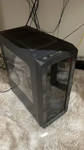 PC Gamer - i5 9400f