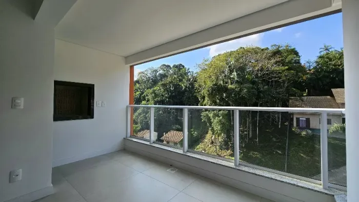 Apto Novo | 2 Dormitórios | 1 Suíte | 2 Vagas | Varanda Integrada