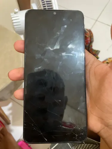 Vendo celular Samsung A05 450 pra sair rapidinho 