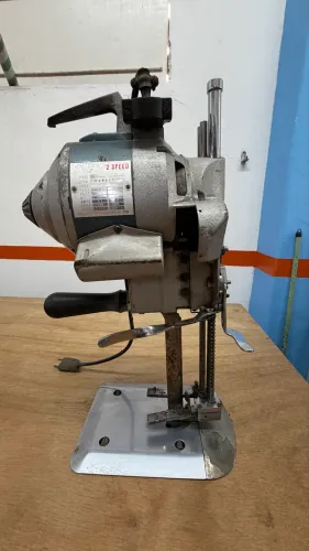Máquina de Corte