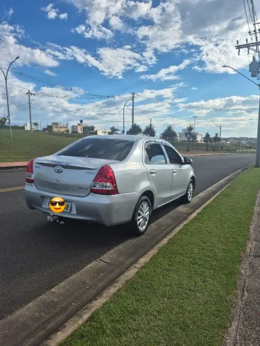 Toyota Etios XLS Sedan 1.5 Flex 16V 4P Mec. 2014