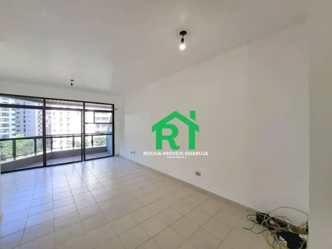 Apartamento com 3 quartos (1 suíte), 2 vagas e lazer à venda em Pitangueiras, Guarujá