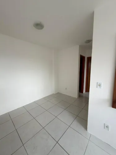 ? Casa Espaçosa para Alugar na Serraria | Condomínio Incluso | R$ 1.800