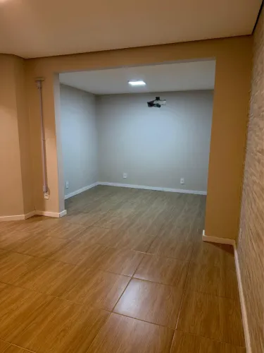 Sala Comercial para Locação - Versatilidade para Diversas Áreas de Atuação