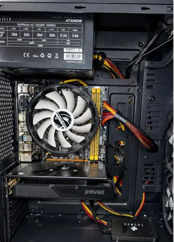 PC Gamer i5 3ª Geração, RX 550 4GB, 16GB RAM, SSD 238GB