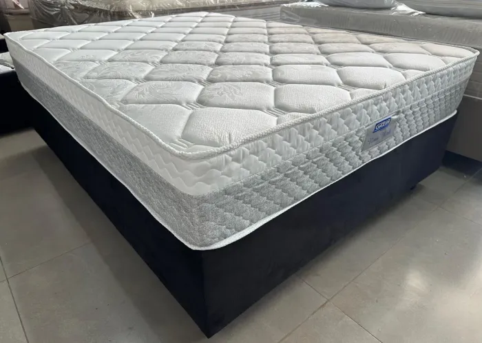 Colchão 26cm de altura molas ensacadas Novo a pronta entrega