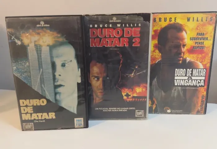 VHS Filme Trilogia Duro de Matar - Combo com 3 Filmes