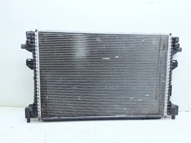 Radiador Água Audi Q3 1.4 2020 5q0121251gl
