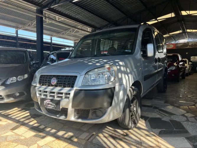 Fiat Doblo Essence 1.8 Flex 16V 5P 2017
