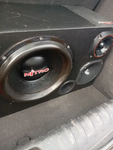 Vendo caixa trio
