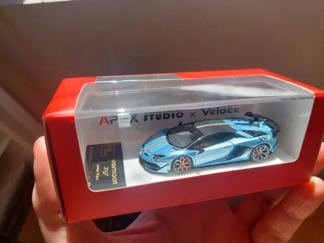 Lamborghini Aventador SVJ 1/64 (Veloce Model)