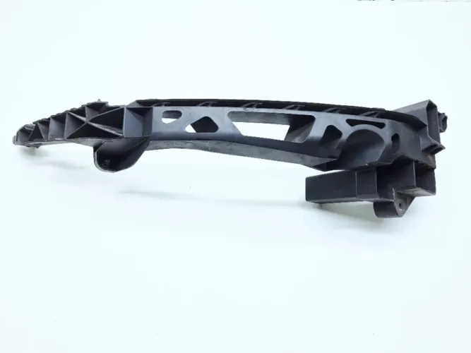 Suporte Guia Farol Direito Audi Q3 1.4 2016 8U0805608A