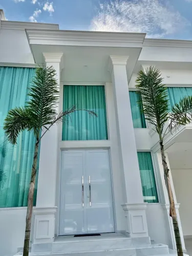 Sobrado à venda em Indaiatuba, Jardins Di Roma, com 3 suítes, com 242 m², CONDOMÍNIO JARDI