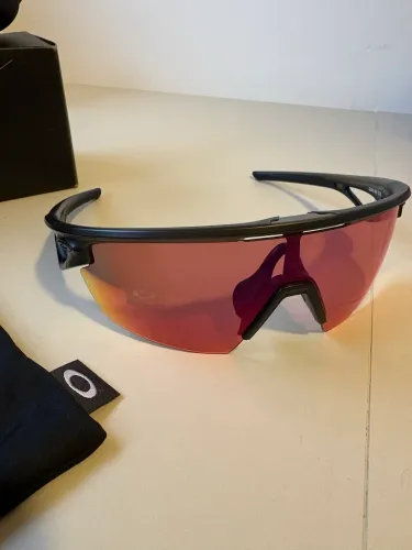Oakley Sphaera