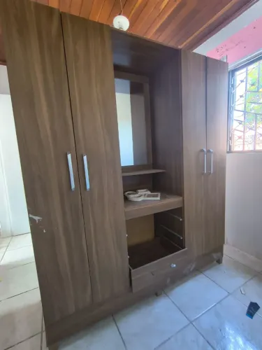 Vende-se guarda roupa mdf