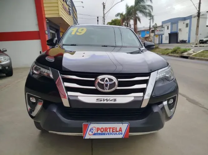 Toyota Hilux SW4 SRX Diamo. 4X4 2.8 TB DIE AUT 2019