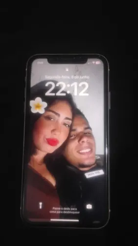 iPhone 11 64G Moto G34 128G