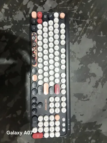 Teclado Sem Fio MCTORY Retrô com Teclado Numérico. Aceito ofertas.