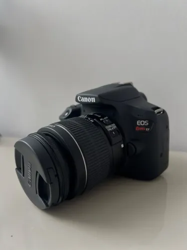 Canon Rebel T7 + kit completo