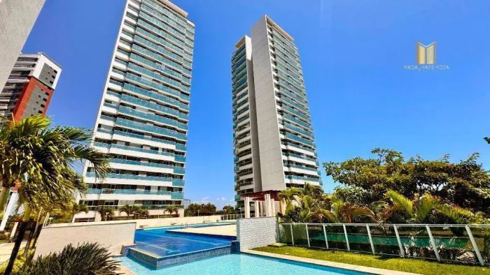 Apartamento Lafitte com 3 dormitórios à venda, 69 m² por R$ 729.000 - Guararapes - Fortale
