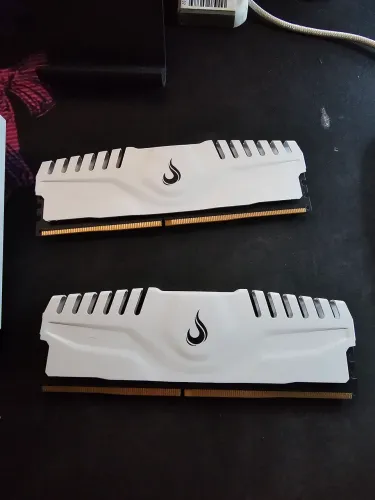 2X MEMORIA RAM RISE MODE 8GB 3200Mhz