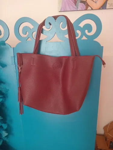 Bolsa Tote Vinho Borgonha Couro com forro de camurça 