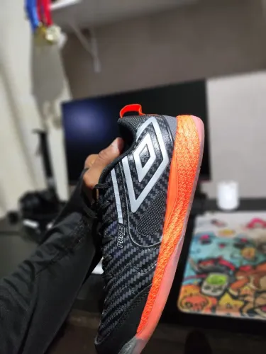 Chuteira futsal umbro pro 5 bump tamanho 41