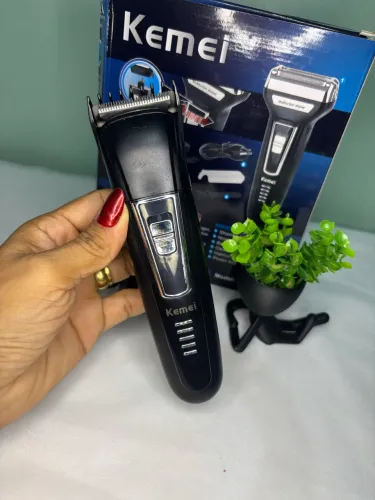 Máquina de Barbear Kemei 3 em 1 ?