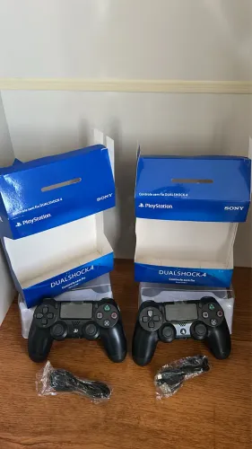 Controle de PS4 novos e lacrados 