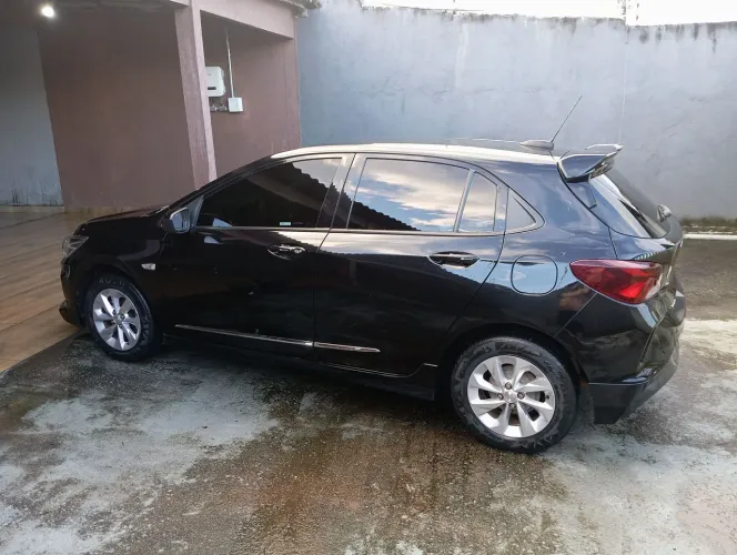 Chevrolet Onix Hatch LTZ 1.0 12V TB Flex Aut. 5P 2022