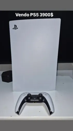 PlayStation 5 Fat, dois controles, ótimo estado, 825GB.