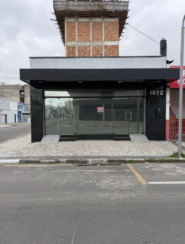 Aluga-se Ponto de Esquina Comercial Mobiliado Centro Feira