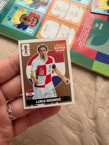 Figurinha da copa rara luka modric