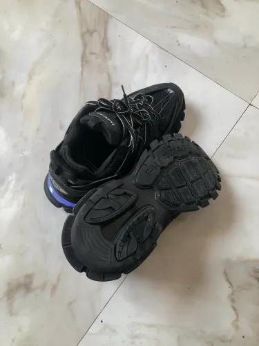 Balenciaga track Led
