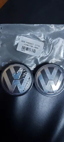 2 calotinhas Jetta / Passat
