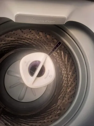 Vende se máquina de lavar 11kl cônsul em perfeito estado de conservação com 3 anos de uso 