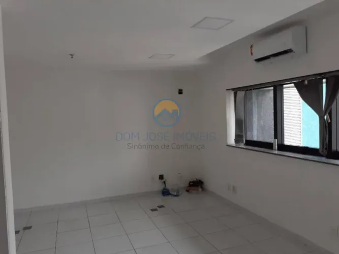 Imóvel à venda na imobiliária Dom José